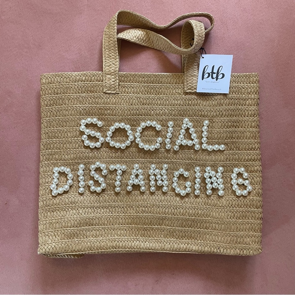 NWT btb Los Angeles Beyond The Beach Social Distancing straw tote bag